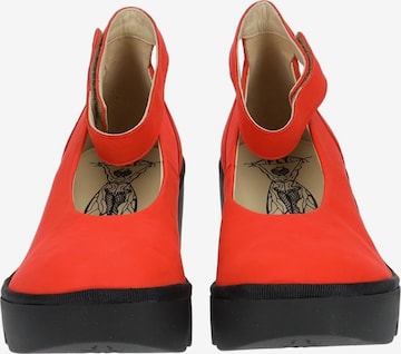 FLY LONDON Pumps in Orange