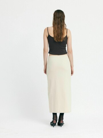 Résumé Top ' AmberRS ' in Braun