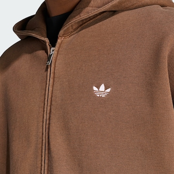 ADIDAS ORIGINALS - Sudadera con cremallera 'Trefoil Essentials' en marrón