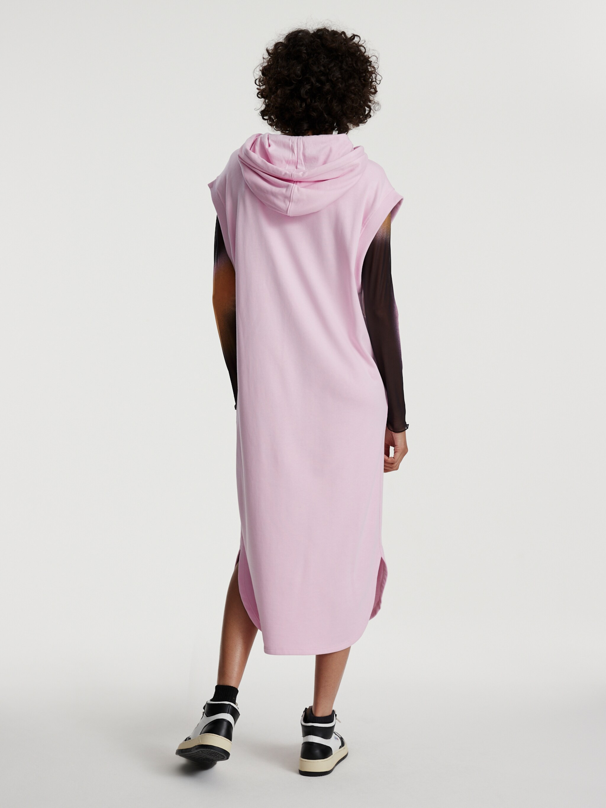 EDITED Produkter Kjole 'Uma' pink