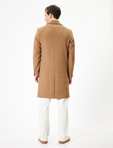 Koton Tussenjas in Beige