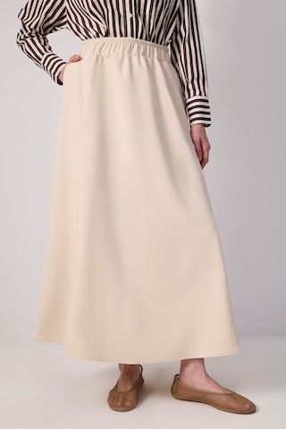 Touche Prive Skirt in Beige: front