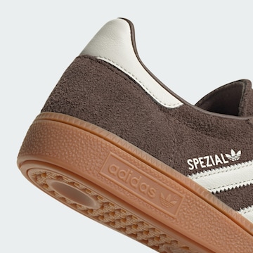 ADIDAS ORIGINALS Sneaker 'Handball Spezial' in Braun