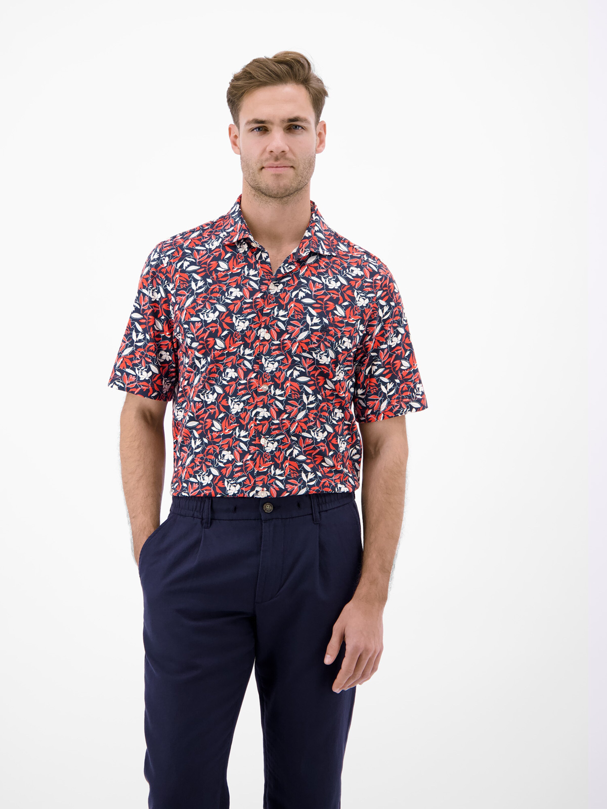 LERROS Regular Fit 1/2 Hemd aus 100 % Baumwolle, floral bedruckt in Rot