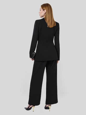 LapaPlus Klederdrachtjas in Zwart