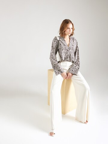 OBJECT - Blusa 'DAYA' em cinzento