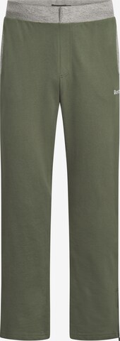 BENCH Regular Pants in Green: front