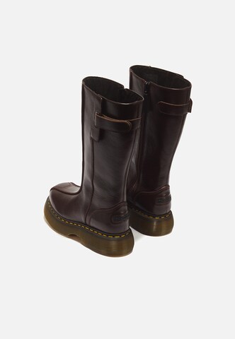 Dr. Martens Kozačky 'Buzz Hi' – hnědá