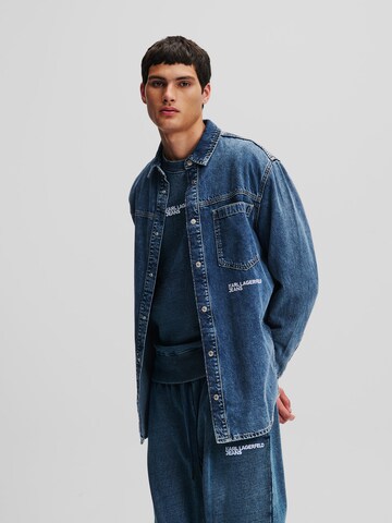 KARL LAGERFELD JEANS Regular fit Skjorta i blå: framsida