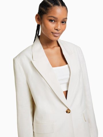 Blazer di Bershka in bianco