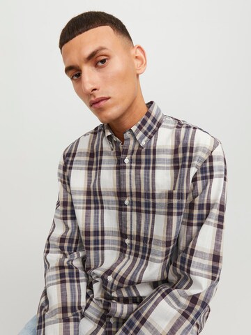 JACK & JONES Comfort fit Overhemd 'Blubrook' in Bruin