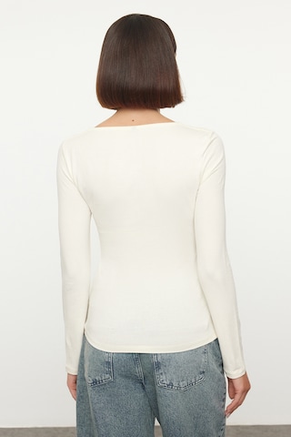 Trendyol Shirt in White