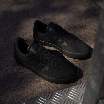 ADIDAS SPORTSWEAR Matalavartiset tennarit 'VL Court 3.0' värissä musta