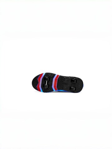 HUSKSWARE Inline and Roller Skates in Black