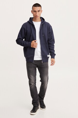 !Solid Zip-Up Hoodie in Blue