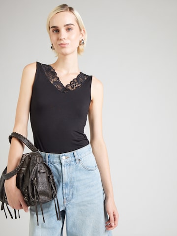 Hailys Top 'Ti44na' in Schwarz: Vorderseite