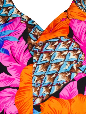 King Kameha Shirt 'Pineapple Hibiscus Black Line' in Roze