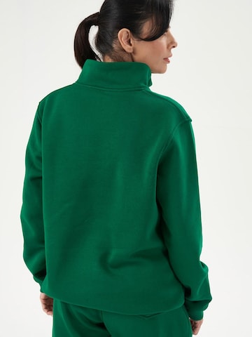 LOUIS LECLER Sweatshirt 'Sage' in Groen