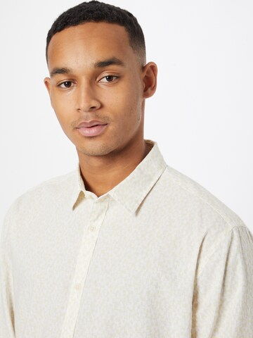 ESPRIT Regular fit Button Up Shirt in White