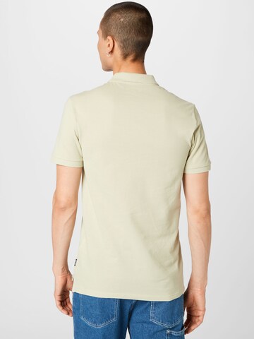 T-Shirt Only & Sons en vert