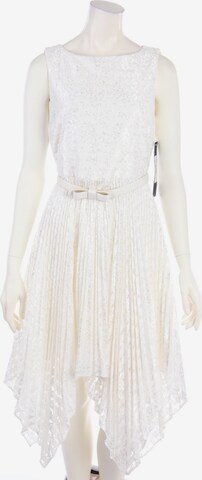 Badgley Mischka Dress in M in White: front