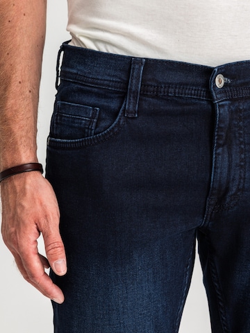 Tapered Jeans 'Oregon' di MUSTANG in blu