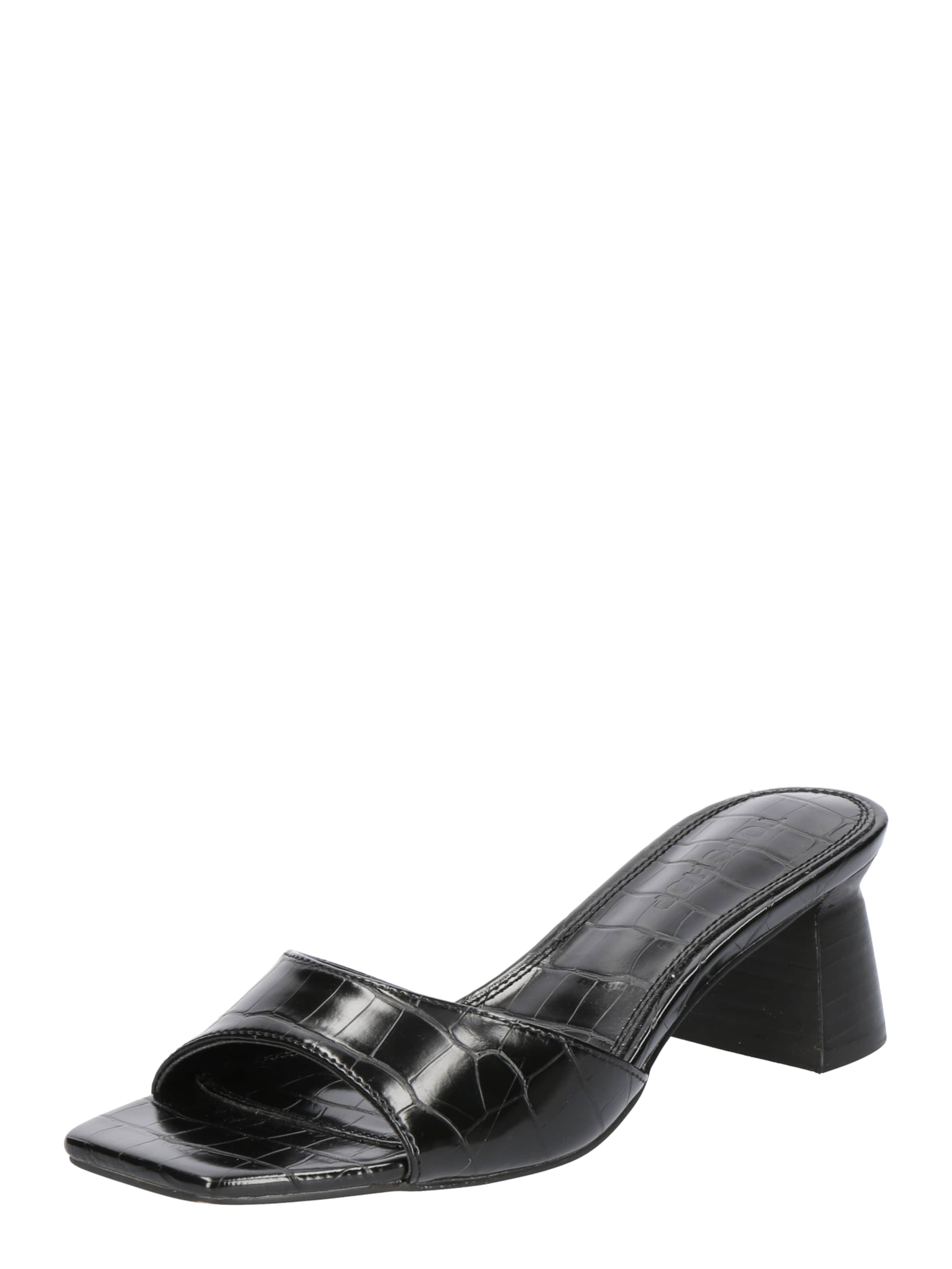 TOPSHOP Plätu 'Isaiah', värv must: eest vaates