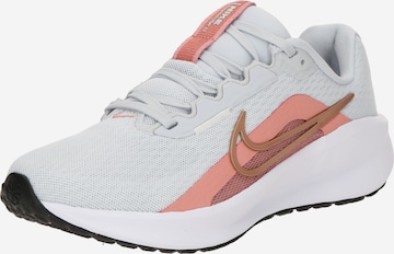Chaussure de course 'DOWNSHIFTER 13' NIKE en blanc : devant