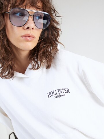 Sweat-shirt HOLLISTER en blanc