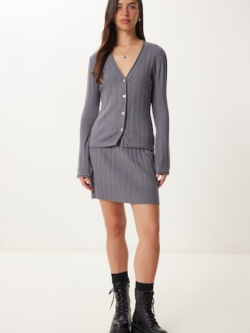 Happiness İstanbul Костюм в Серый: спереди