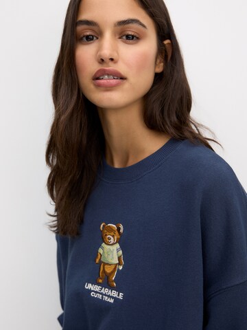 Pull&Bear Sweatshirt in Blue