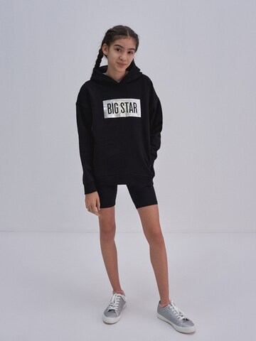 BIG STAR Sweatshirt 'TULIPA' in Black