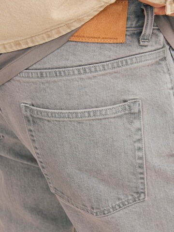 JACK & JONES Слим фит Дънки 'JJICHRIS JJCLASSIC' в сиво
