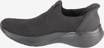 SKECHERS Slip On in Schwarz: Vorderseite