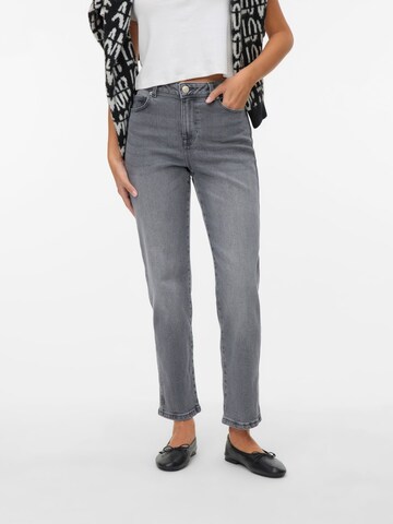 Regular Jeans 'Vmamara'