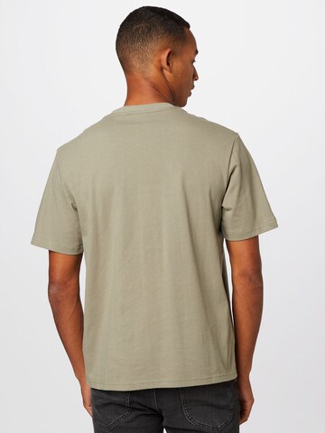 Superdry - Camiseta en verde