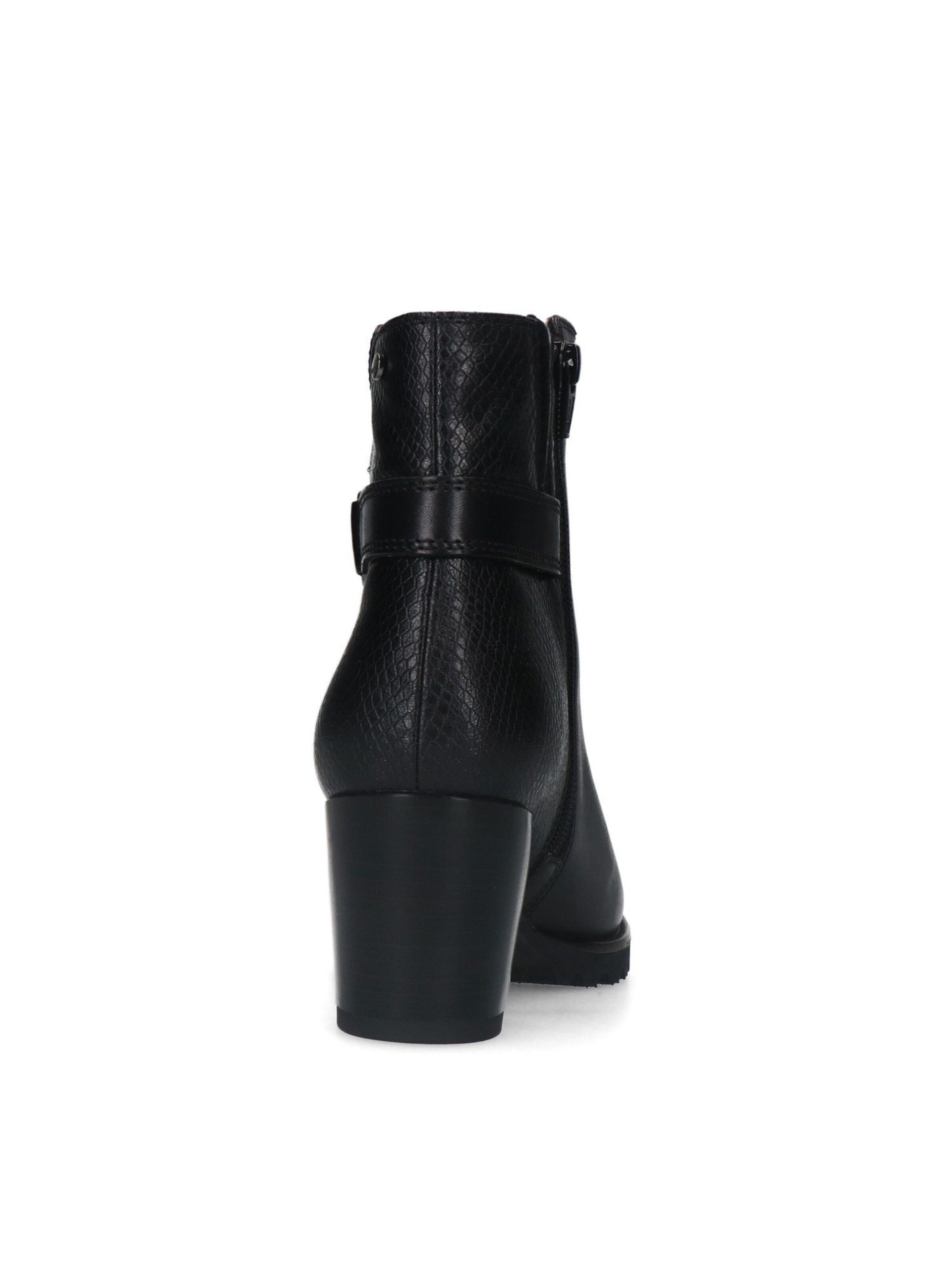 MANFIELD Ankle Boots in Black