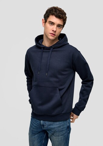 Sweat-shirt QS en bleu : devant