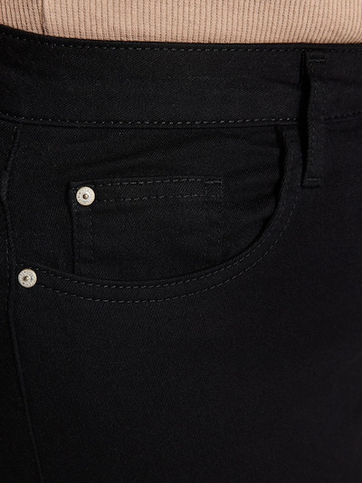 Trendyol Curve Jeans in Black denim, Item view