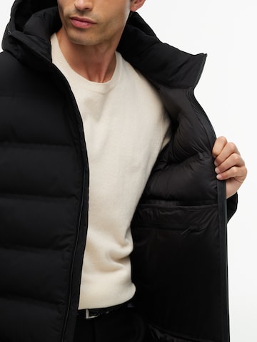 Giacca invernale 'TECH HEAT' di TOMMY HILFIGER in nero