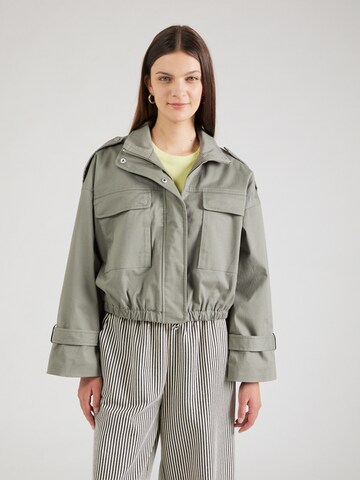 Abercrombie & Fitch Демисезонная куртка в Зеленый: спереди