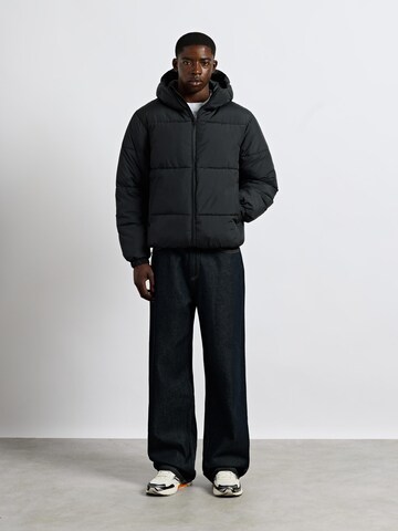 Burocs Winter Jacket in Black