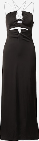 Calvin Klein Вечернее платье в Черный: спереди