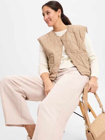 Wide Leg Pantalon à plis 'YASSeo' YAS en beige