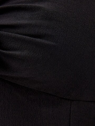 Bershka Obleka | črna barva