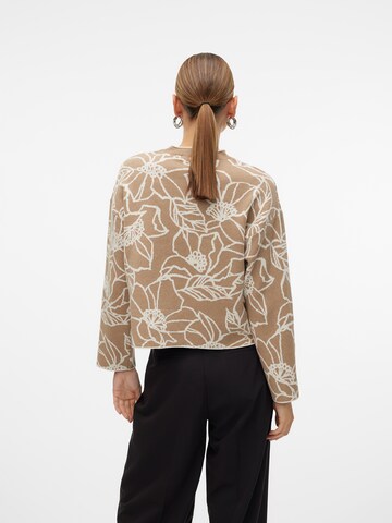 VERO MODA Svetr 'NEW FLORA' – hnědá