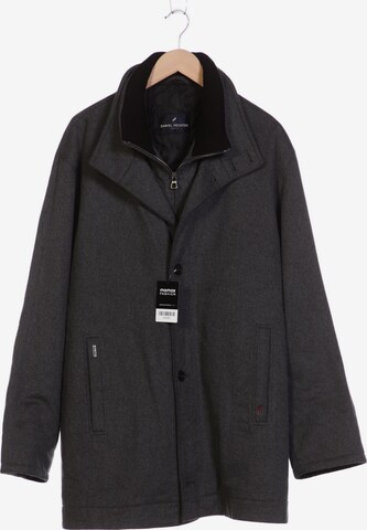 HECHTER PARIS Jacket & Coat in XXL in Grey: front