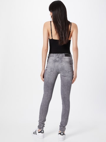 Skinny Jean Noisy may en gris