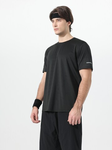 YOUTHUP Performance Shirt 'Kühlschicht' in Black