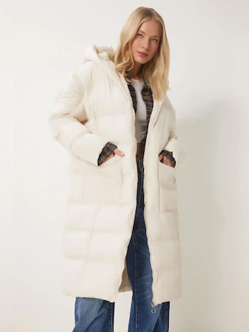 Happiness İstanbul Winter Coat in Beige